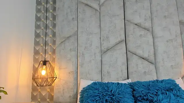 AshleyHill2 online show from 02.26.26