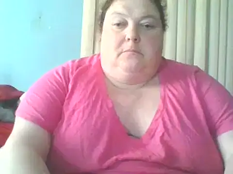 Snapshot of Honeybee2025 chatting on 12.23.24 Honeybee2025 online show from 12.23.24