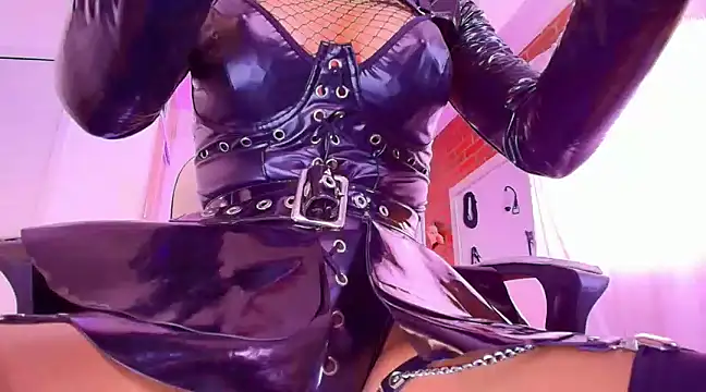 Snapshot of xl_dakotadom chatting on 01.06.25 xl dakotadom online show from 01.06.25