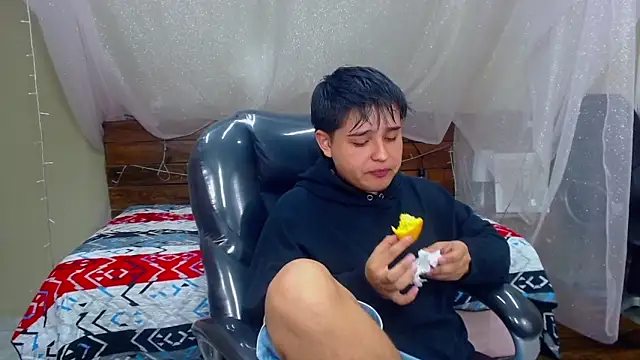 AndrewPherson online show from 02.08.25