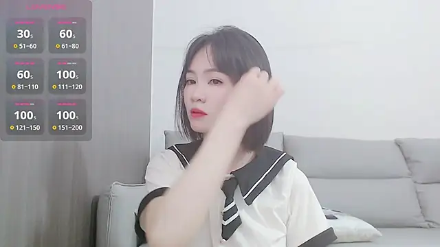 Snapshot of Koi-m- chatting on 03.02.25 Koi-m- online show from 03.02.25