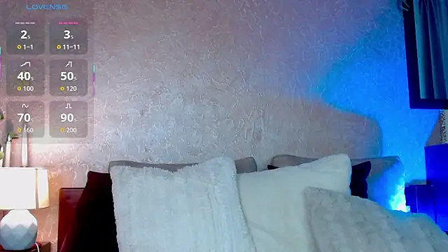 Snapshot of Milena_candyy chatting on 06.17.26 Milena candyy online show from 06.17.26