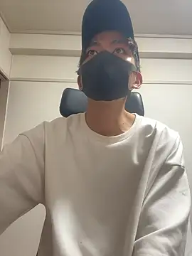 Snapshot of Manato_jp_1215 chatting on 05.17.26 Manato jp 1215 online show from 05.17.26