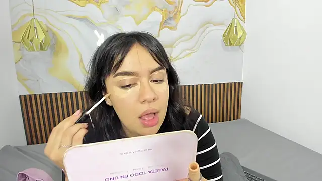 MelissaGilll online show from 11.12.25