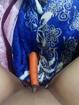 Snapshot of hayatsixi chatting on 02.11.25 hayatsixi online show from 02.11.25