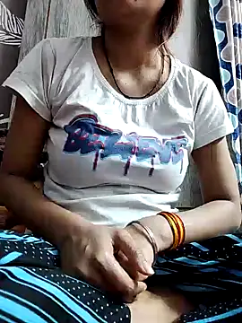 shalini fire online show from 02.28.25