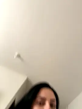 Morguisssz online show from 10.30.25