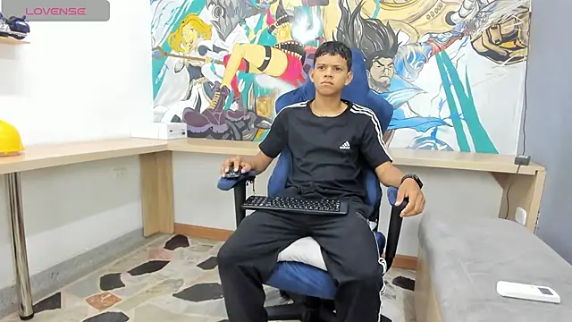 Snapshot of Jeffry_wolvess chatting on 03.16.25 Jeffry wolvess online show from 03.16.25