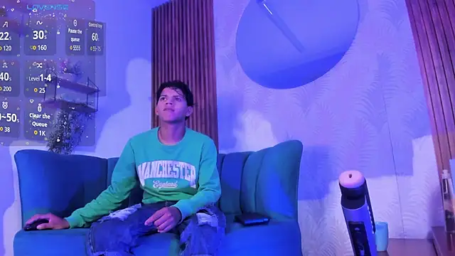 Snapshot of Jeffry_wolvess chatting on 02.07.26 Jeffry wolvess online show from 02.07.26