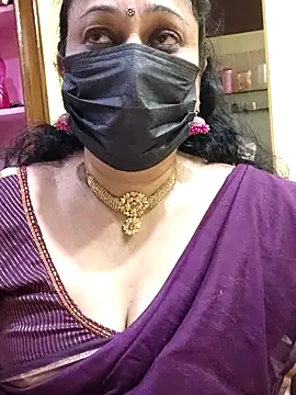 rekha naier online show from 03.02.25