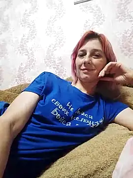 Snapshot of Ketti_mom chatting on 07.12.26 Ketti mom online show from 07.12.26