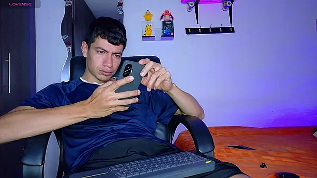 Snapshot of Nymphobuddies chatting on 09.09.25 Nymphobuddies online show from 09.09.25