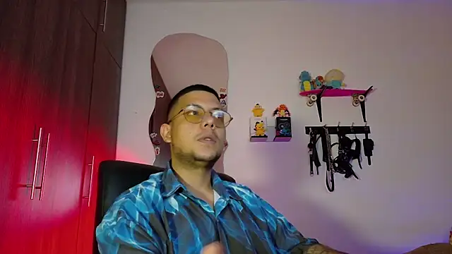 Snapshot of Nymphobuddies chatting on 11.09.25 Nymphobuddies online show from 11.09.25