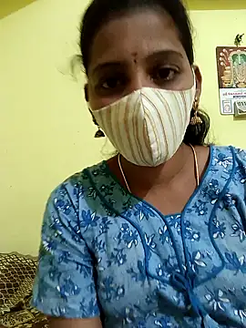 Snapshot of Tamil_Shalini_Lustyy chatting on 02.15.25 Tamil Shalini Lustyy online show from 02.15.25