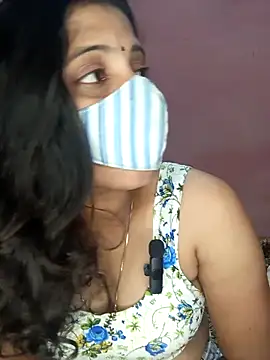 Snapshot of Tamil_Shalini_Lustyy chatting on 09.13.25 Tamil Shalini Lustyy online show from 09.13.25