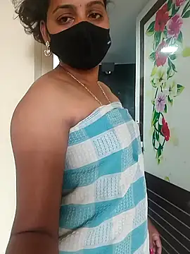 Snapshot of Tamil_Shalini_Lustyy chatting on 01.07.26 Tamil Shalini Lustyy online show from 01.07.26