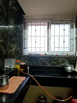 Snapshot of Tamil_Shalini_Lustyy chatting on 02.21.26 Tamil Shalini Lustyy online show from 02.21.26