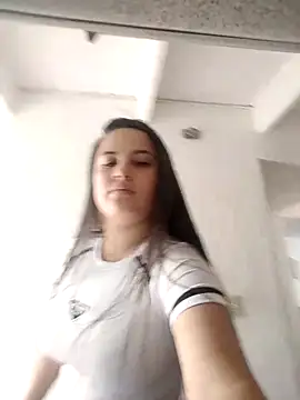 Snapshot of Victoria_Ponce1 chatting on 02.15.25 Victoria Ponce1 online show from 02.15.25