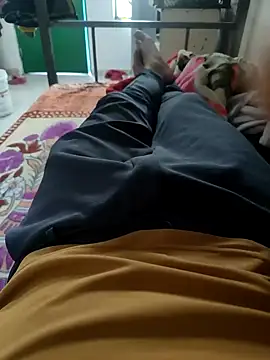 Snapshot of shale26 chatting on 01.02.25 shale26 online show from 01.02.25