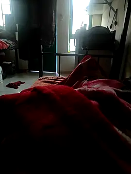 Snapshot of shale26 chatting on 01.09.25 shale26 online show from 01.09.25