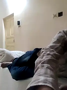 Snapshot of shale26 chatting on 09.21.25 shale26 online show from 09.21.25