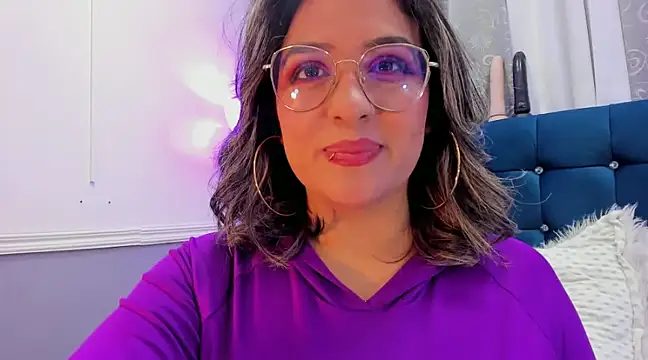 Pandoracherry online show from 02.13.25