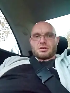 Snapshot of Ak0904 chatting on 10.31.25 Ak0904 online show from 10.31.25