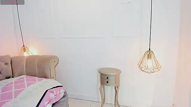 Snapshot of briannaduque chatting on 03.21.25 briannaduque online show from 03.21.25