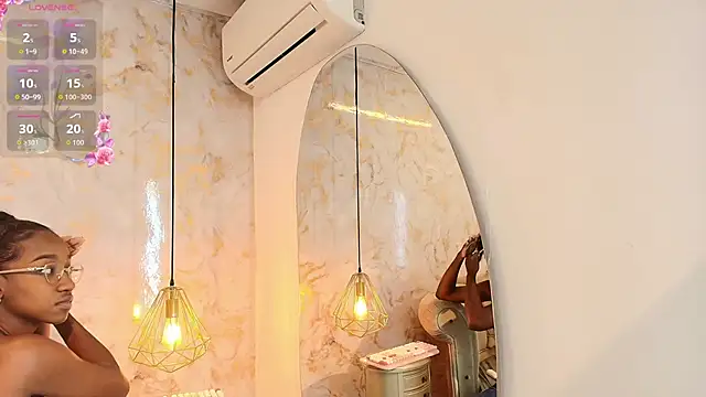 Snapshot of briannaduque chatting on 09.16.25 briannaduque online show from 09.16.25