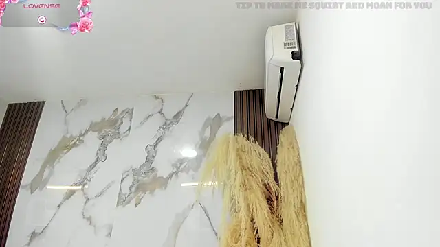 Snapshot of briannaduque chatting on 09.29.25 briannaduque online show from 09.29.25