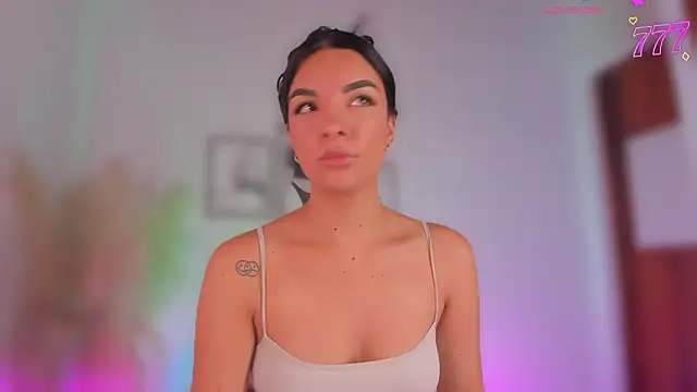 777AylinZ online show from 03.21.26