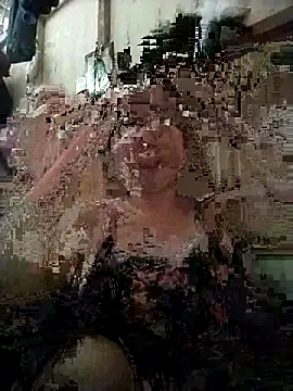 Snapshot of Pussy_delicious chatting on 10.29.25 Pussy delicious online show from 10.29.25