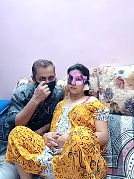 Snapshot of Cute-manisha chatting on 01.28.25 Cute-manisha online show from 01.28.25