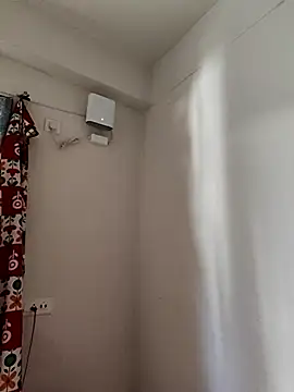 Snapshot of Cute-manisha chatting on 09.26.25 Cute-manisha online show from 09.26.25