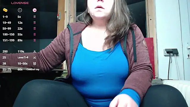 Snapshot of KasiaPrivat chatting on 12.12.24 KasiaPrivat online show from 12.12.24