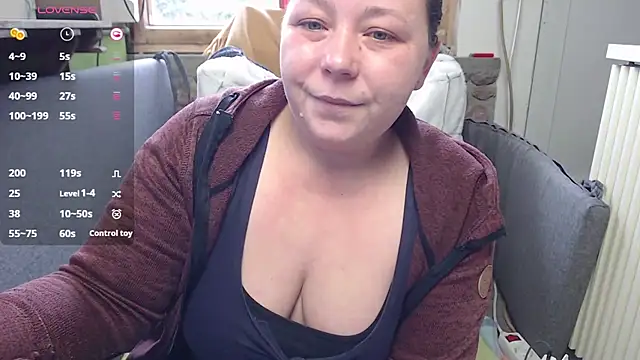 Snapshot of KasiaPrivat chatting on 01.11.25 KasiaPrivat online show from 01.11.25