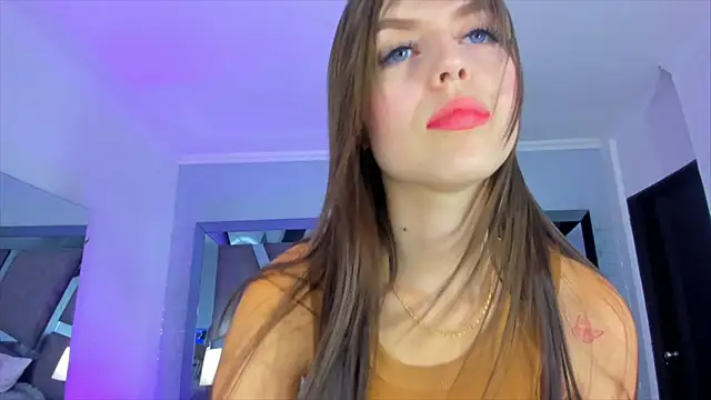 Snapshot of AlliJadid chatting on 02.25.25 AlliJadid online show from 02.25.25