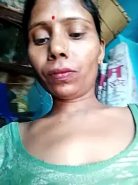 Snapshot of Kajal__Mehra chatting on 06.11.26 Kajal Mehra online show from 06.11.26