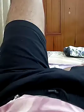 Snapshot of rayyan_krish chatting on 12.15.24 rayyan krish online show from 12.15.24