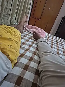 Snapshot of rayyan_krish chatting on 02.19.25 rayyan krish online show from 02.19.25