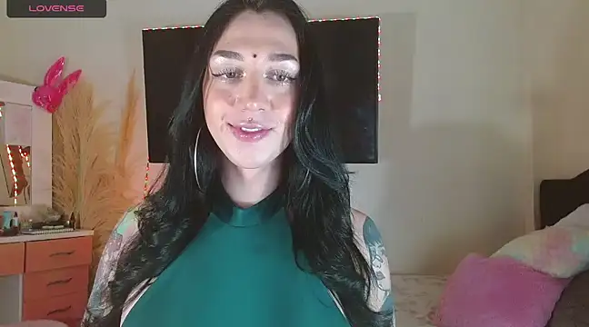 Snapshot of karla_zambrano chatting on 01.24.25 karla zambrano online show from 01.24.25