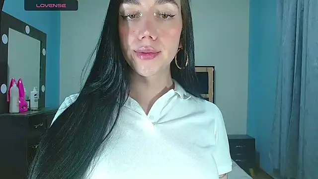 Snapshot of karla_zambrano chatting on 05.02.26 karla zambrano online show from 05.02.26