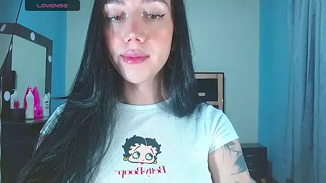 Snapshot of karla_zambrano chatting on 05.23.26 karla zambrano online show from 05.23.26