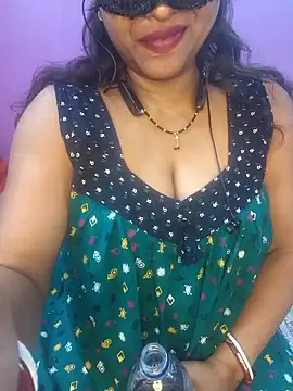 Sexy Mona Bhabhi online show from 02.03.26