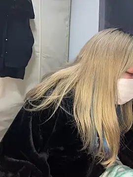 YUNA-yuna online show from 12.31.24