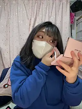 YUNA-yuna online show from 02.21.25