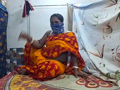 Snapshot of Real_Desi_Couple chatting on 12.09.24 Real Desi Couple online show from 12.09.24