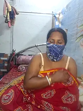 Snapshot of Real_Desi_Couple chatting on 12.10.24 Real Desi Couple online show from 12.10.24