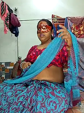 Snapshot of Real_Desi_Couple chatting on 12.27.24 Real Desi Couple online show from 12.27.24