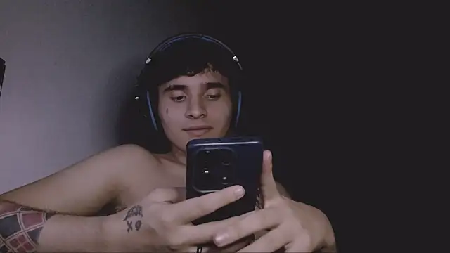 Charley quin online show from 09.12.25